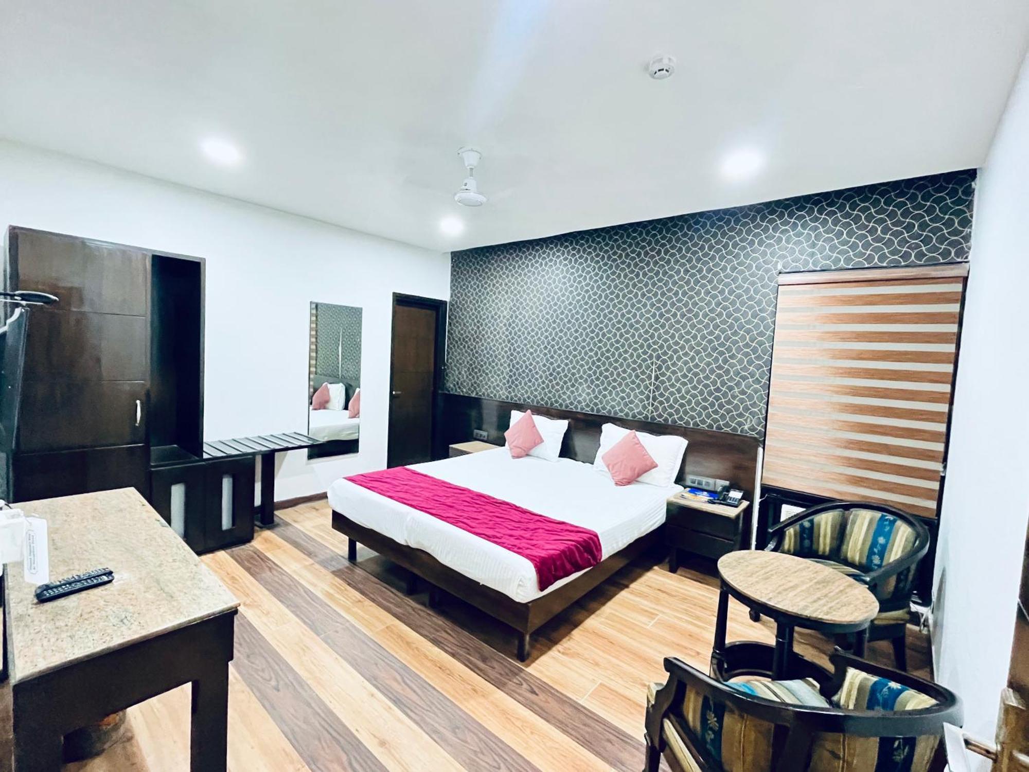 Ganga Ashoka Hotel Rishīkesh Extérieur photo